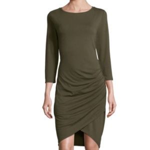 NWOT Shirred Side T Dress